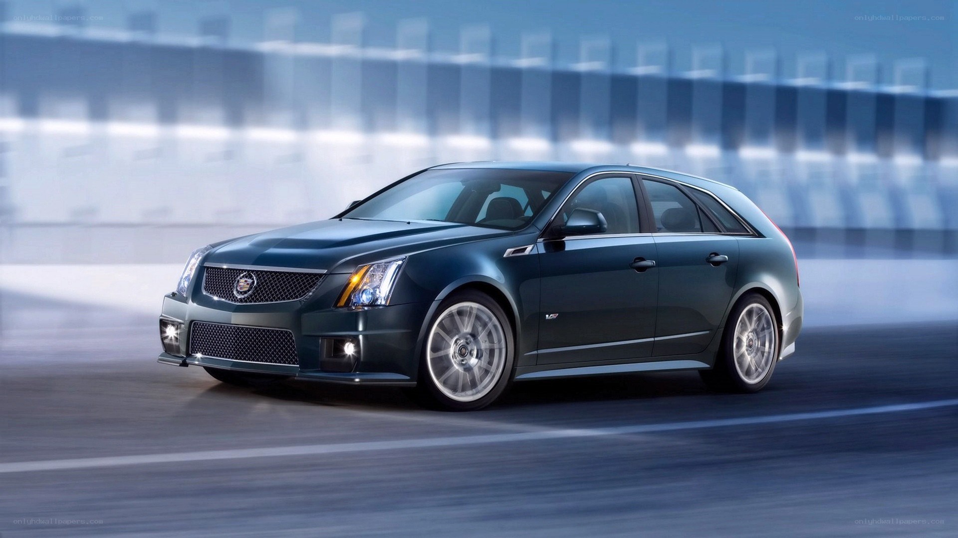 Cadillac CTS-V Wagon in motion