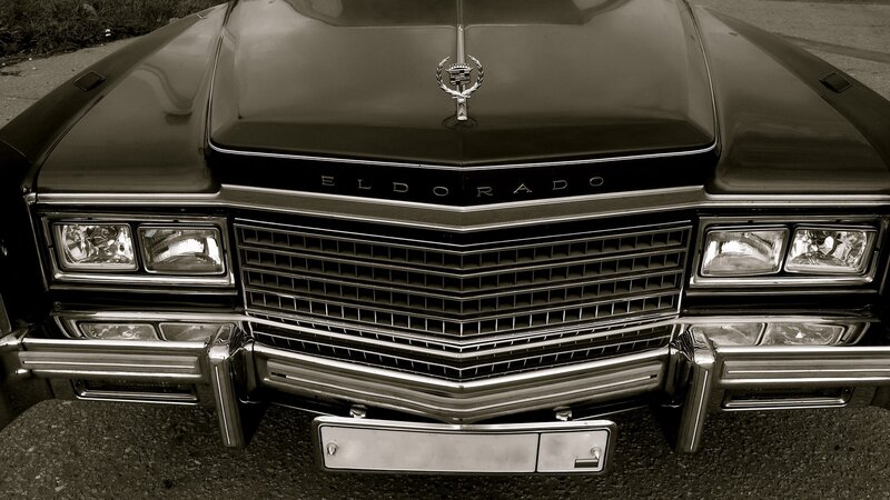 Cadillac Eldorado front view