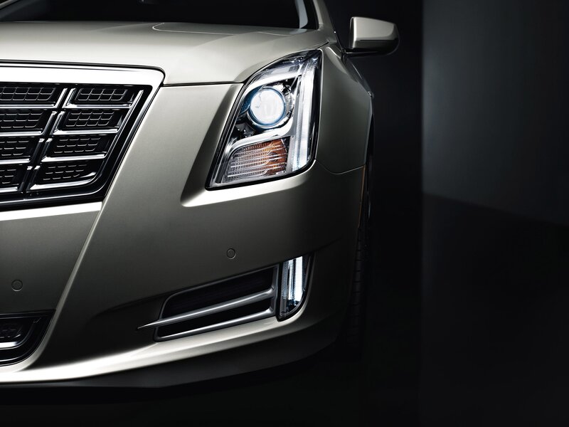 Cadillac front headlight detail