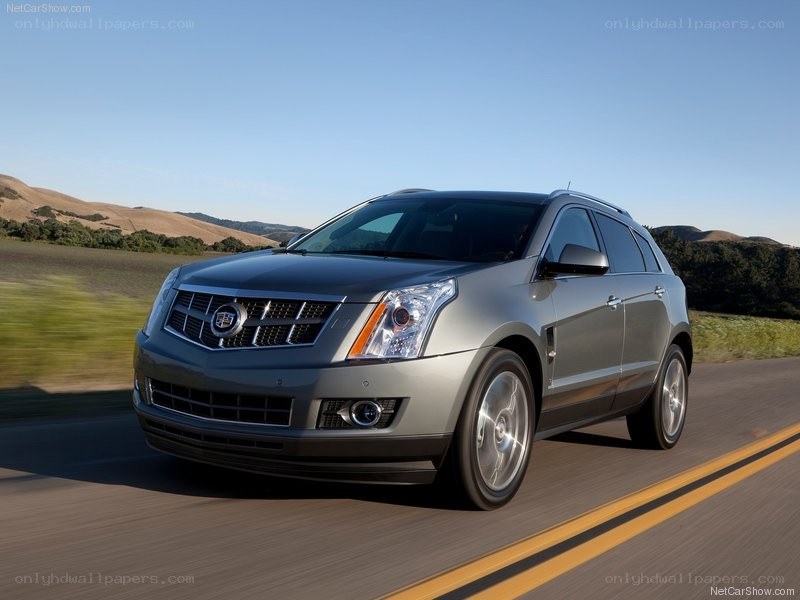Cadillac SRX in motion