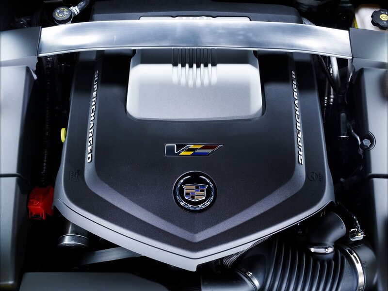 Cadillac V8 supercharged engine