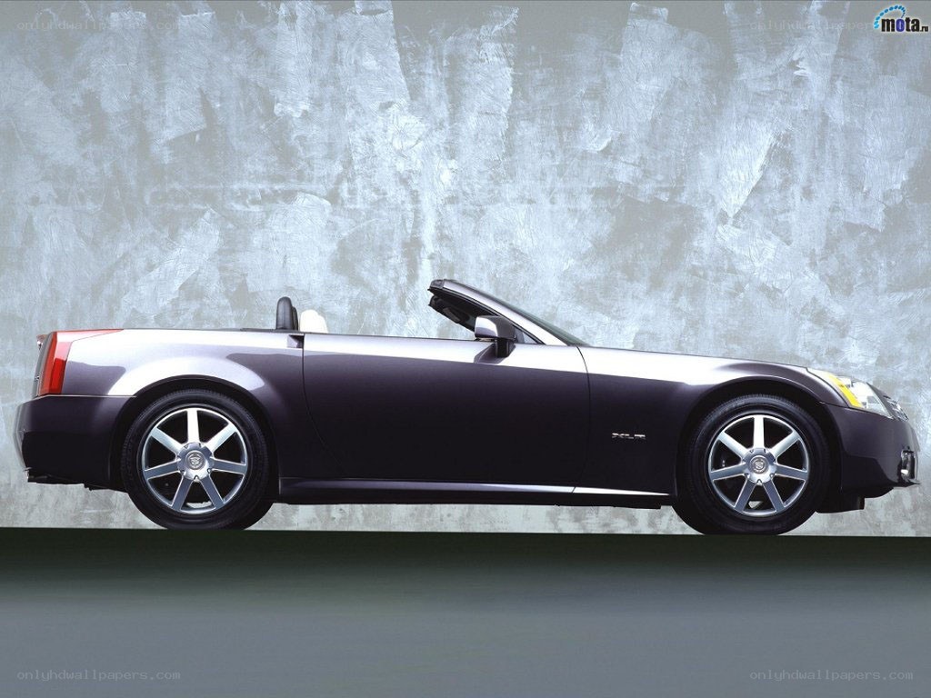 Cadillac XLR convertible