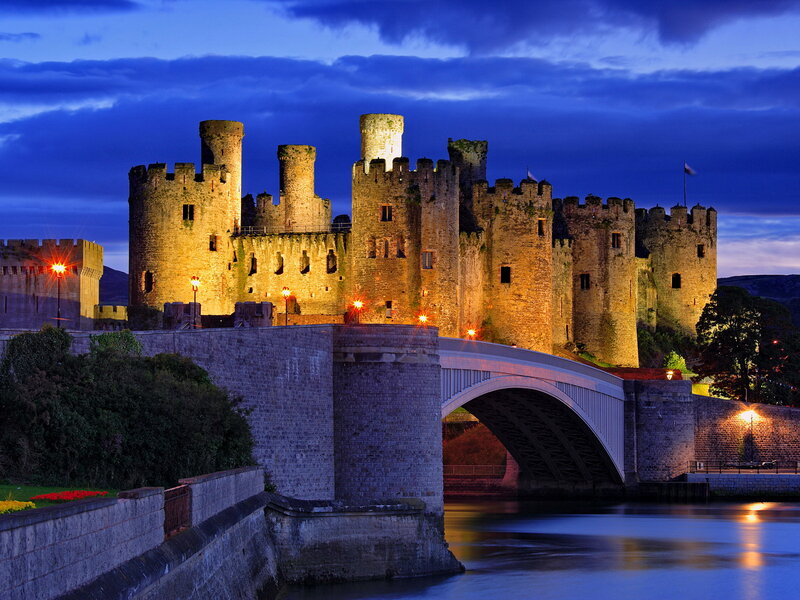 Caernarfon Castle — Blue, Dramatic