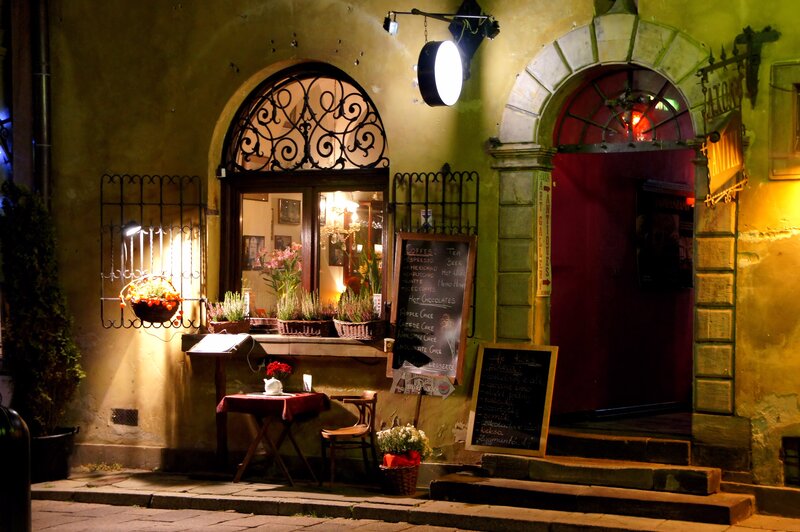 Cafe at Night — Yellow
