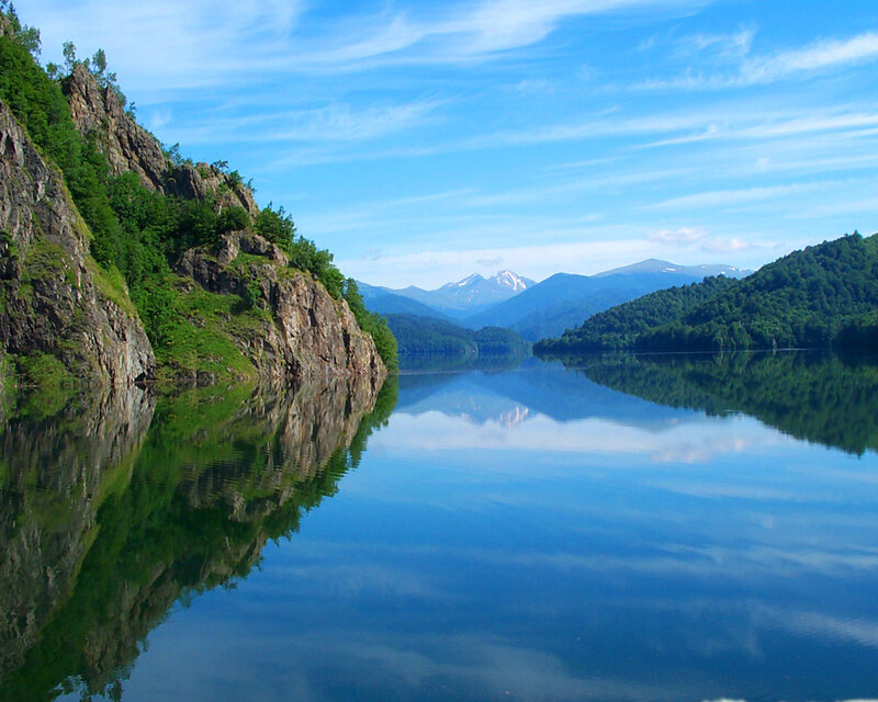 Calm Lake with Mountains — Serene