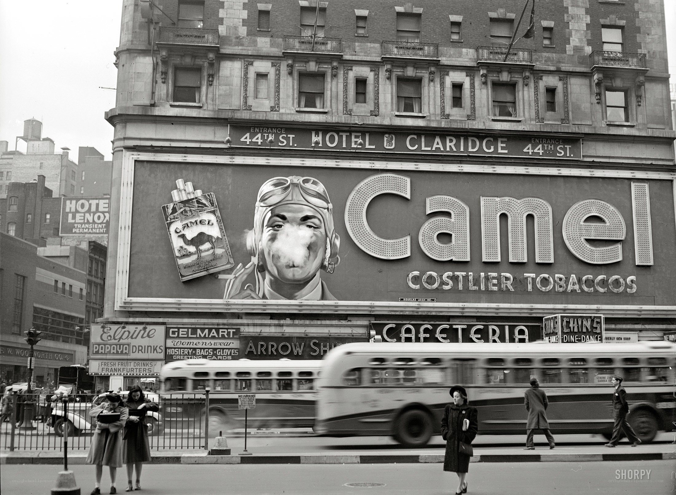 Camel ad on Claridge Hotel