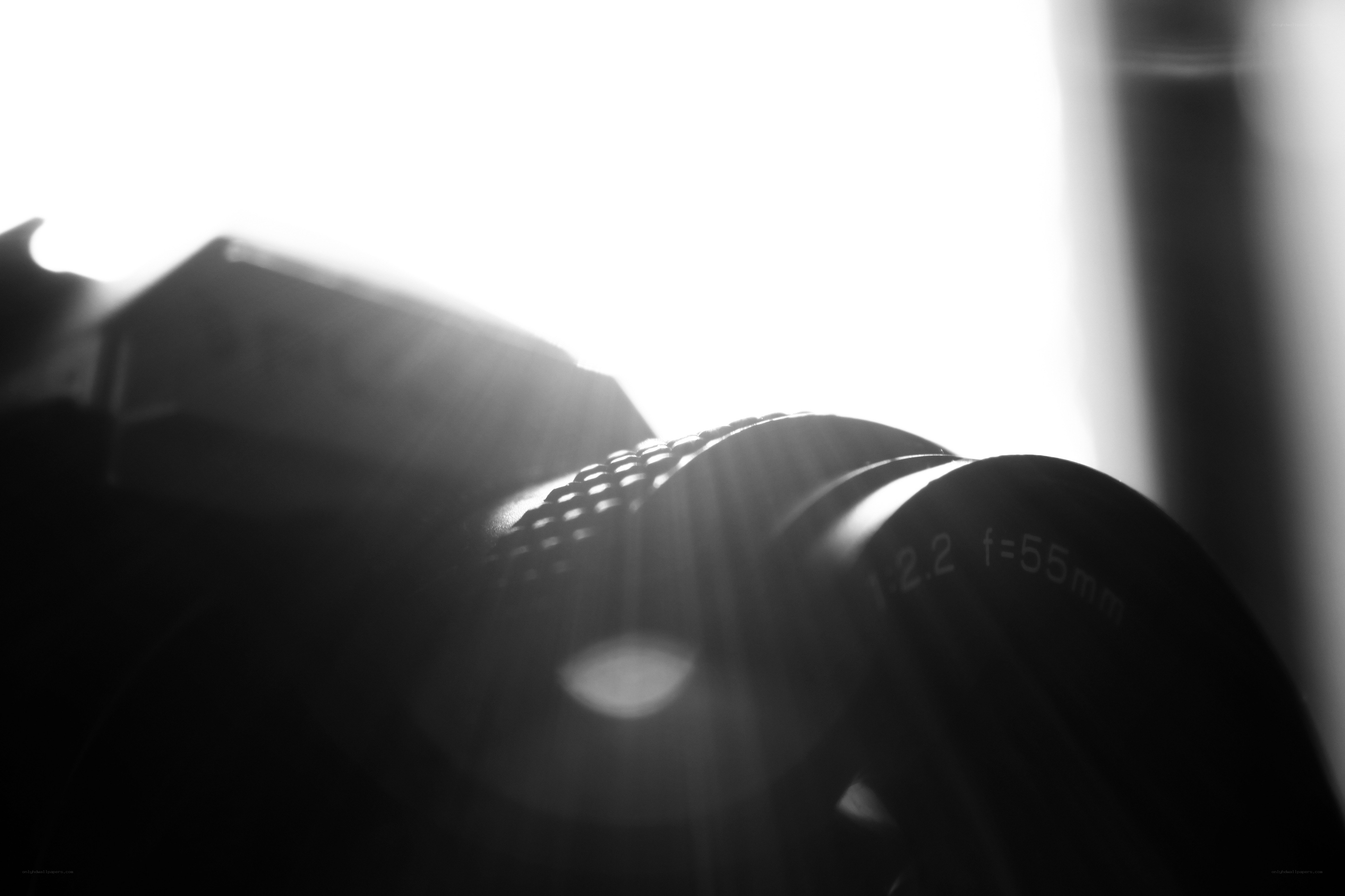 camera lens in sunlight