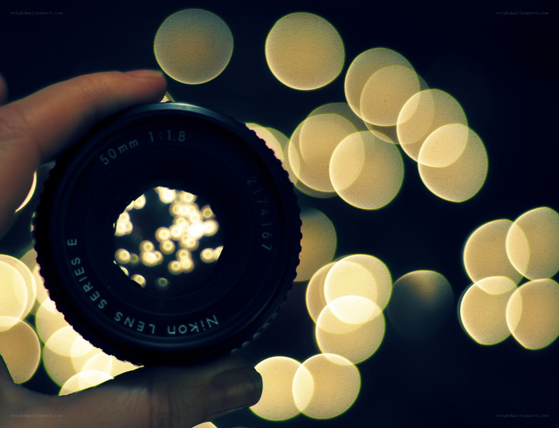 Camera lens with bokeh lights