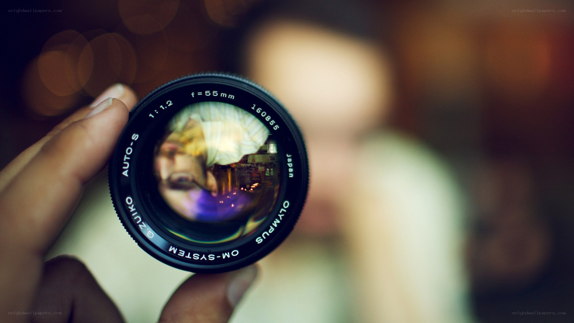 camera lens with reflection