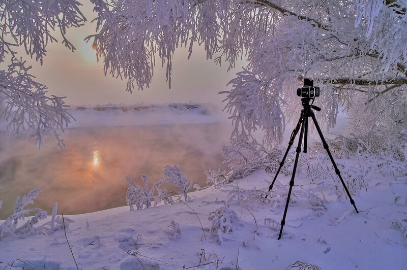 Camera on Tripod in Snow