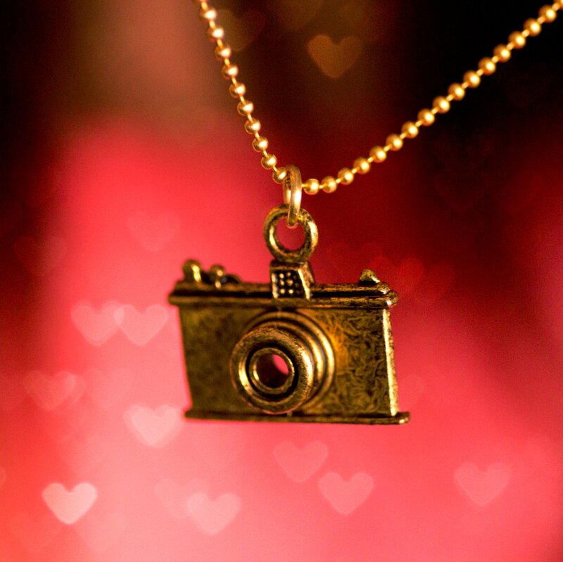 Camera-shaped Pendant — Red