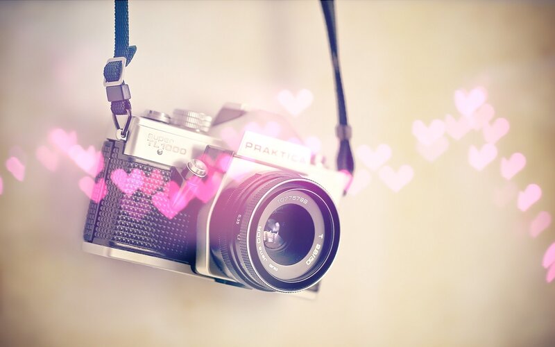 camera with heart bokeh