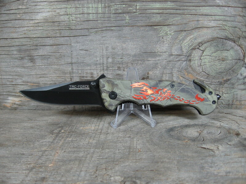 Camo Knife with Red Design
