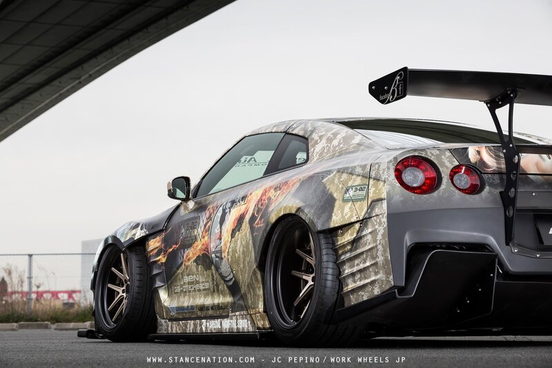 Camouflage Car with Spoiler