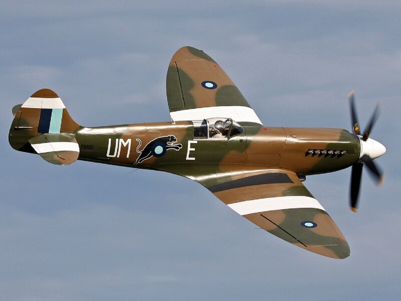 Camouflage Fighter Plane — Green