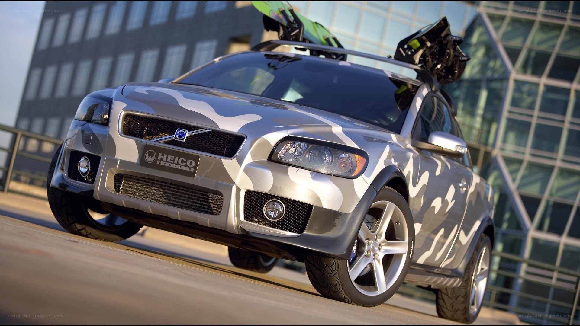 camouflage volvo c30