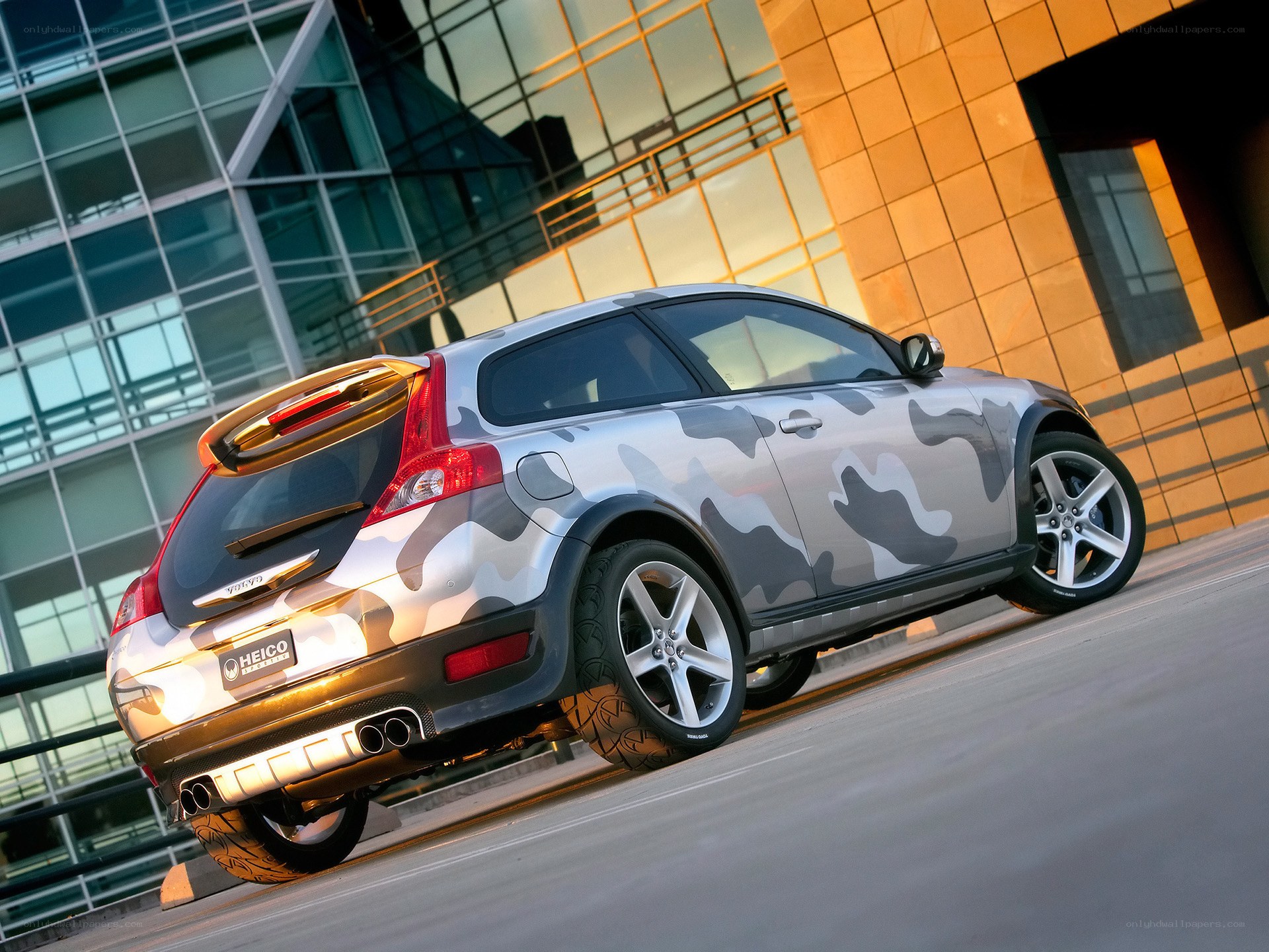 camouflage Volvo C30
