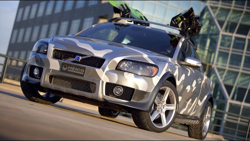 Camouflage Volvo Xc70 — Silver