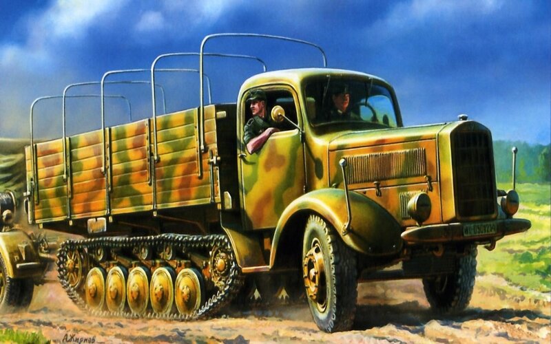 Camouflaged Military Truck — Green
