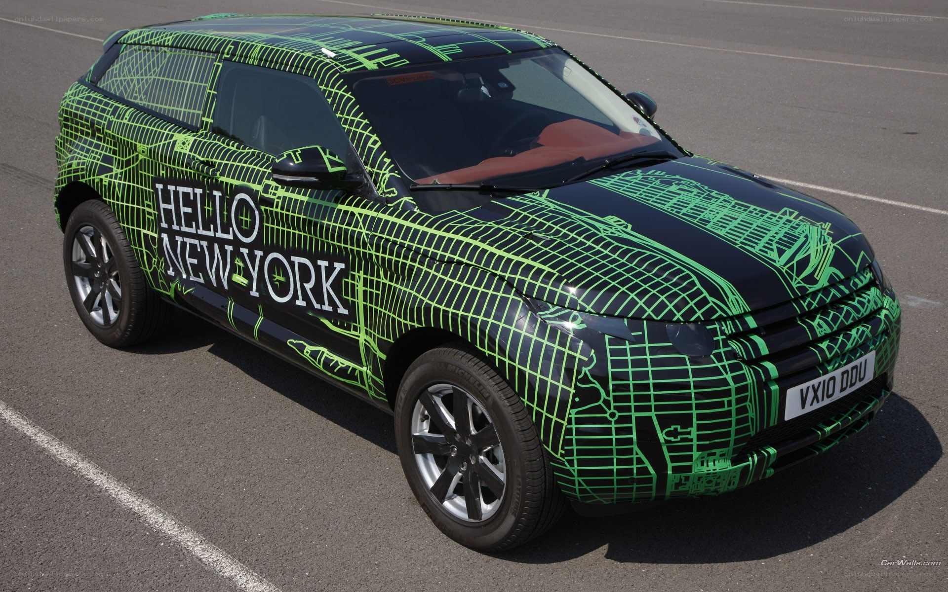 Camouflaged SUV with New York theme