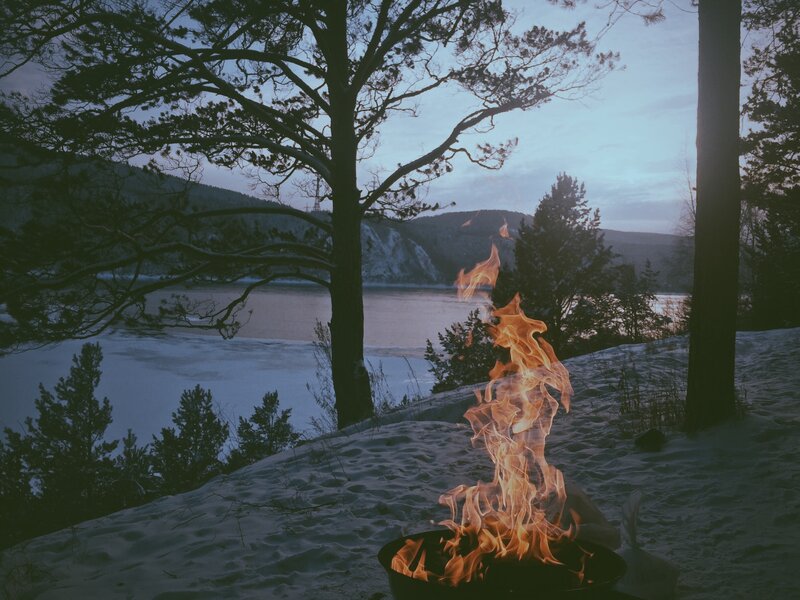 Campfire in Snow — Orange
