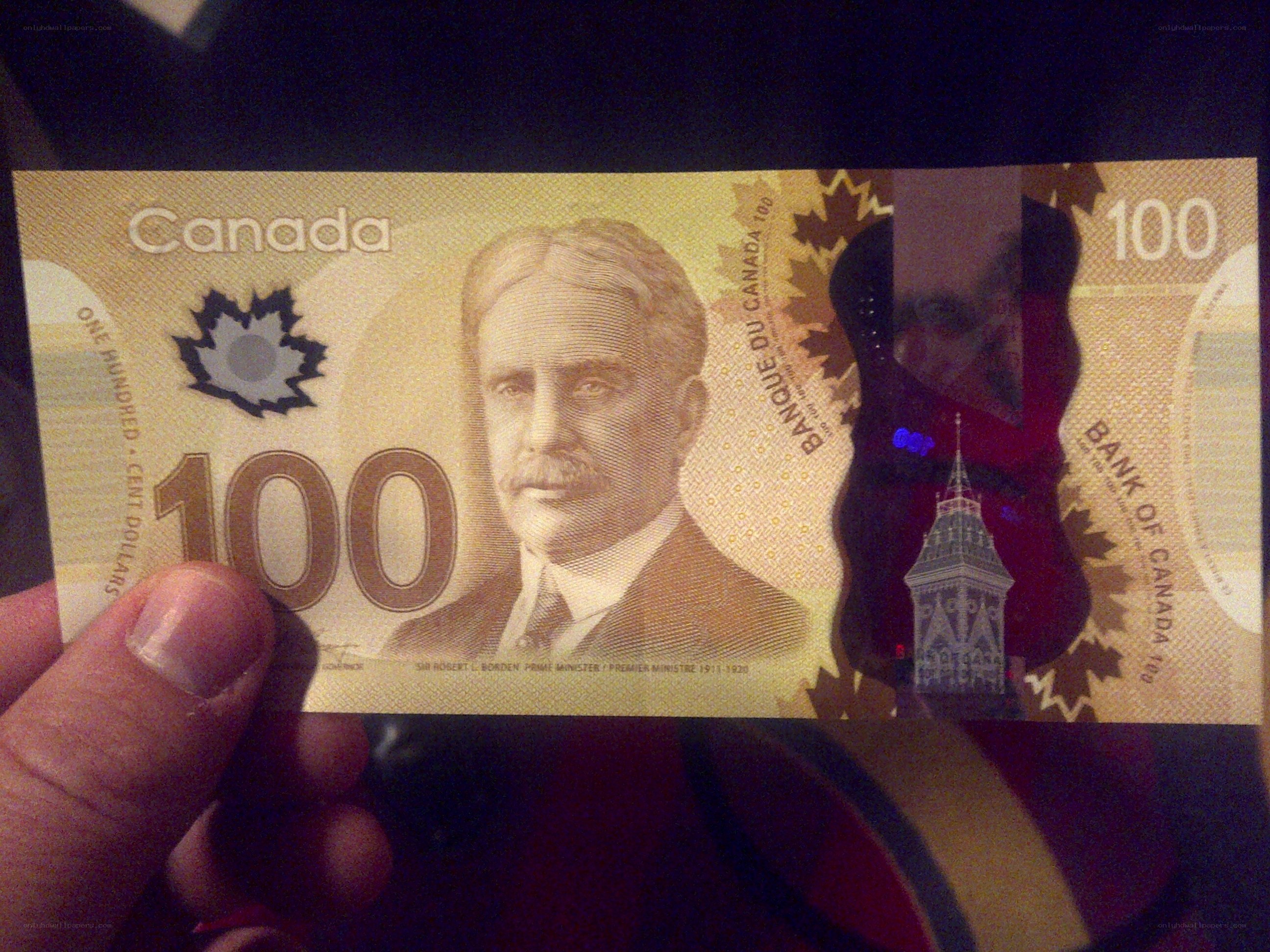 Canadian $100 banknote