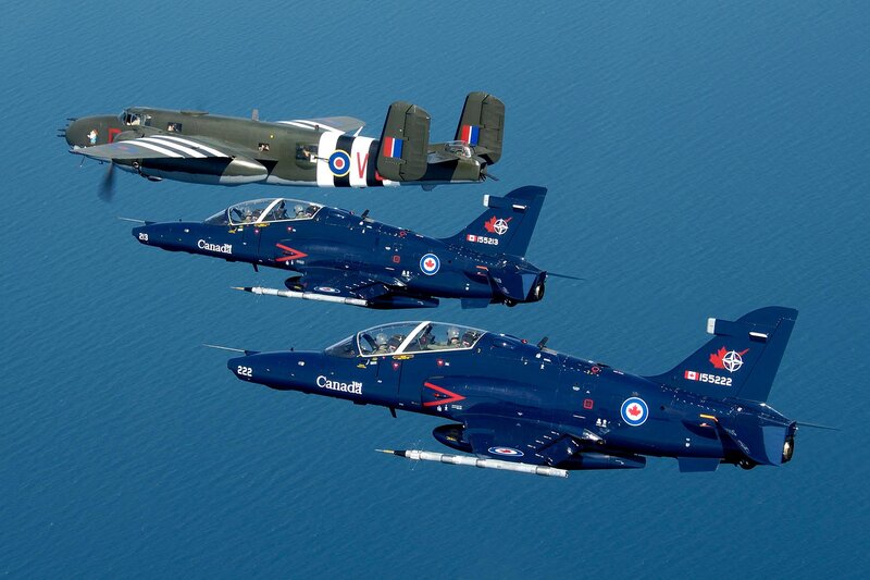 Canadian Jets in Formation