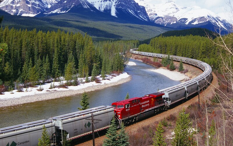 Canadian Pacific Train — Green, Serene