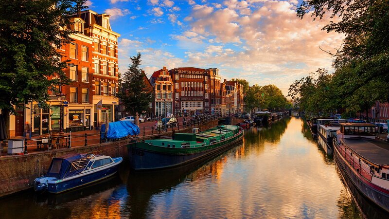 Canal Boats in Amsterdam — Blue, Serene
