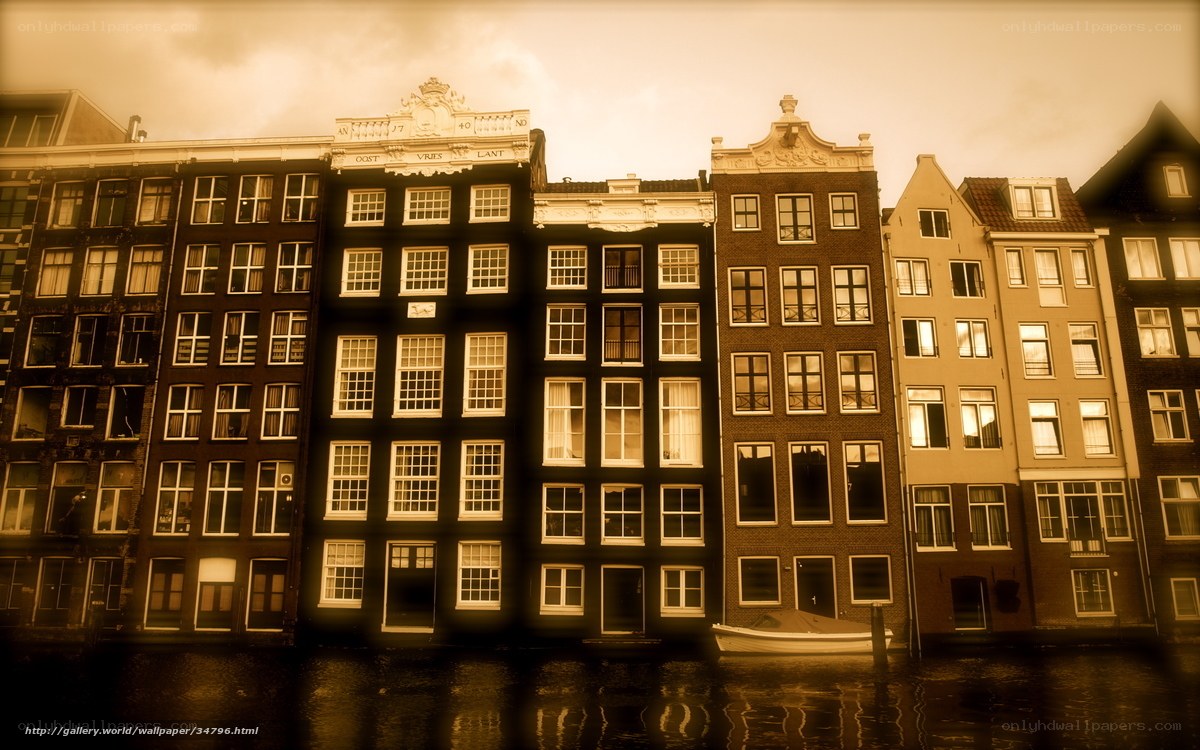 canal houses in amsterdam