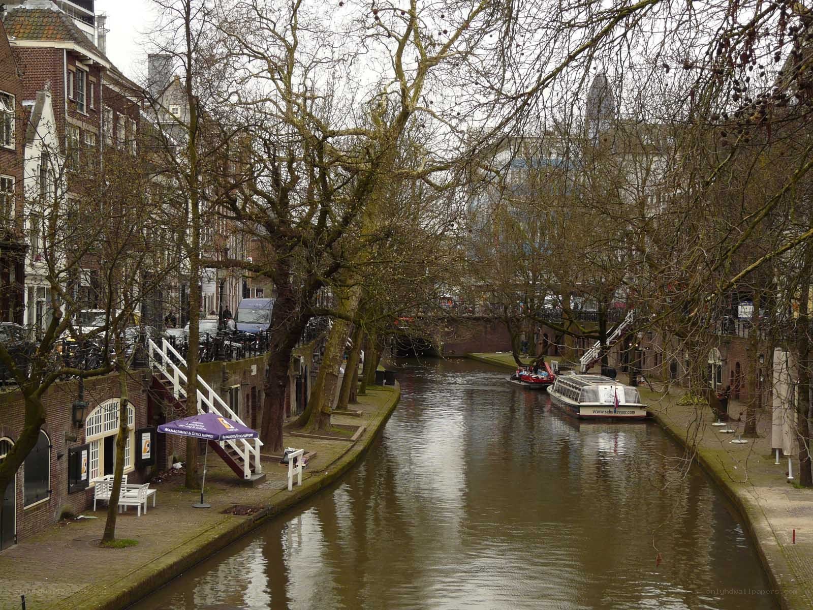canal in amsterdam