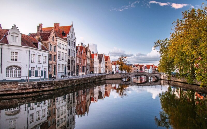 Canal in Bruges — Blue, Serene