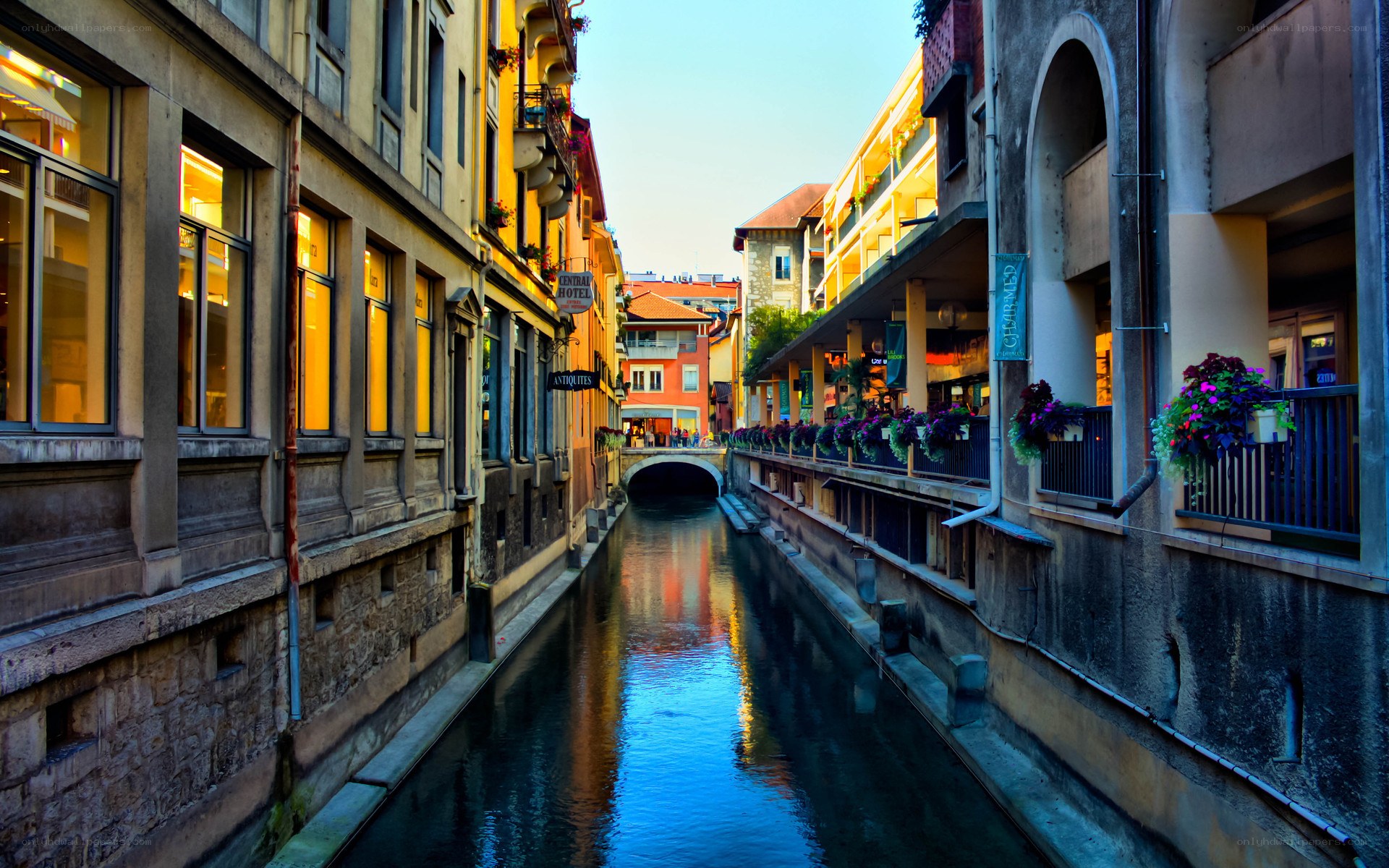 canal in old town