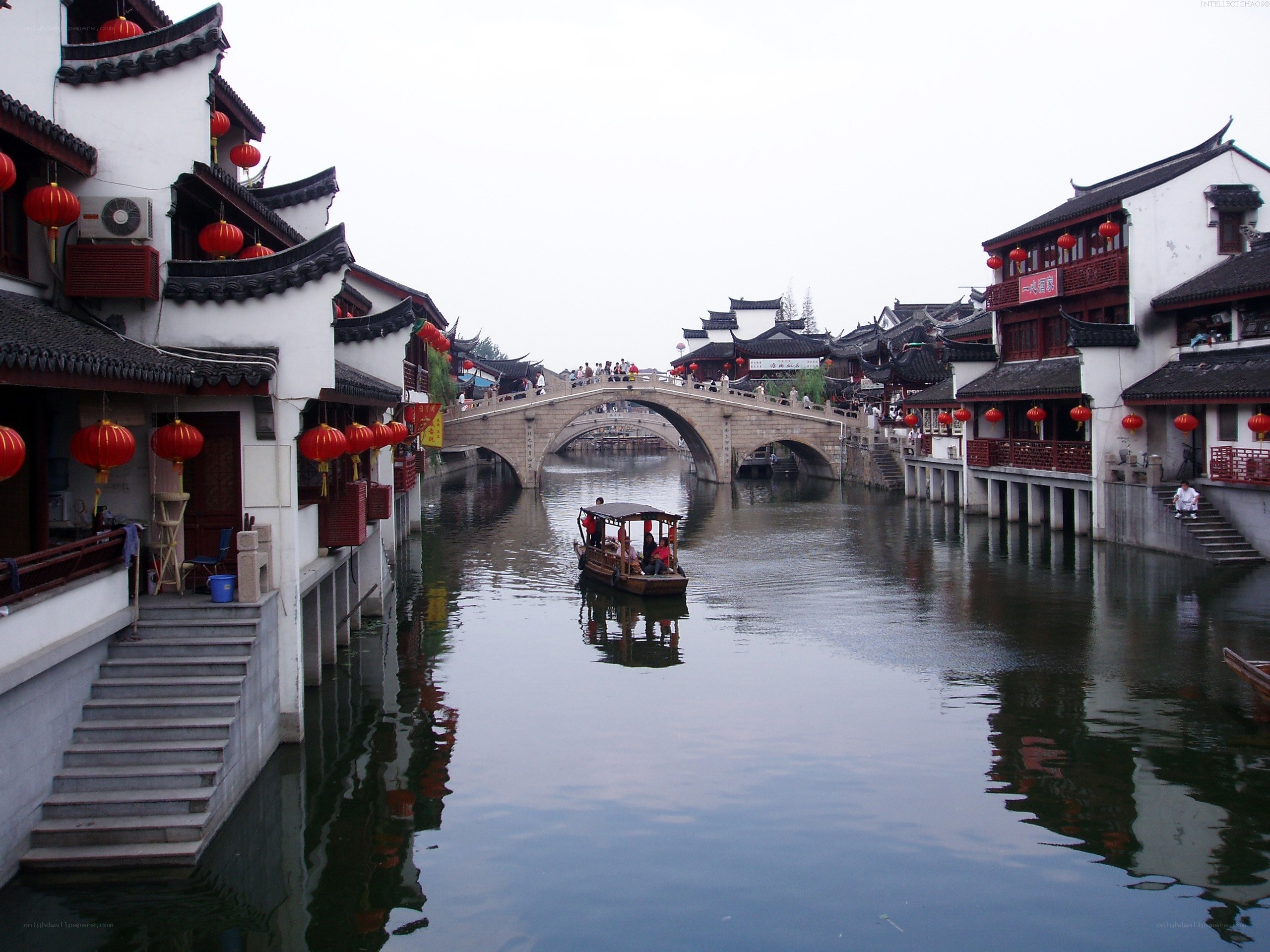 canal town with stone bridge