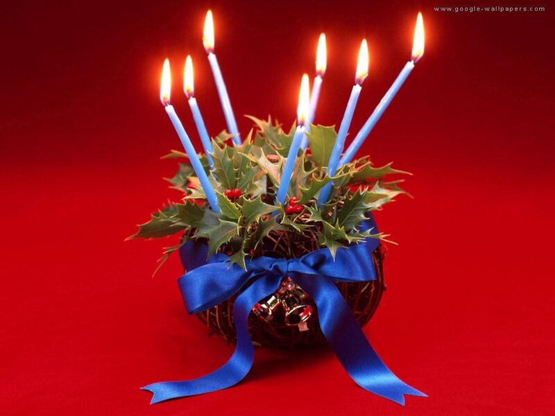 Candle Arrangement with Holly