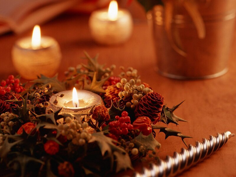 Candle in Floral Arrangement — Brown