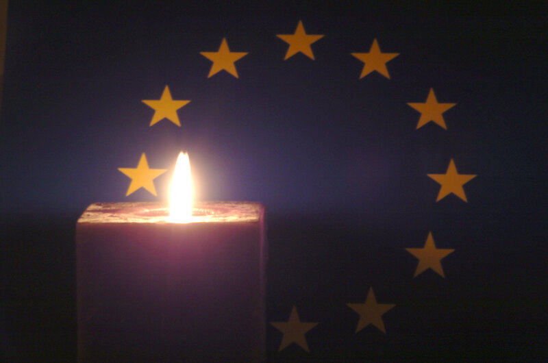 candle with EU flag
