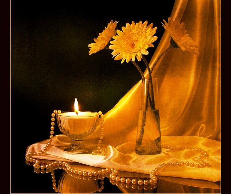 Candle with Flowers — Gold, Dramatic