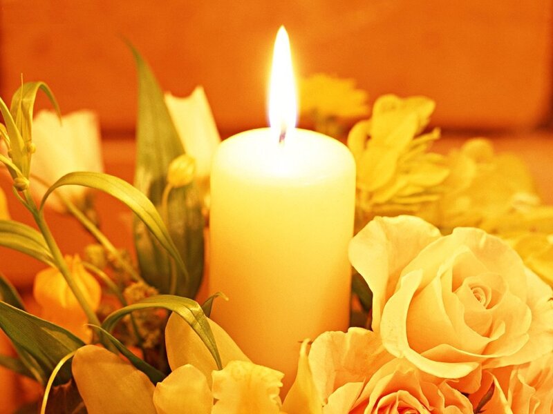 Candle with flowers
