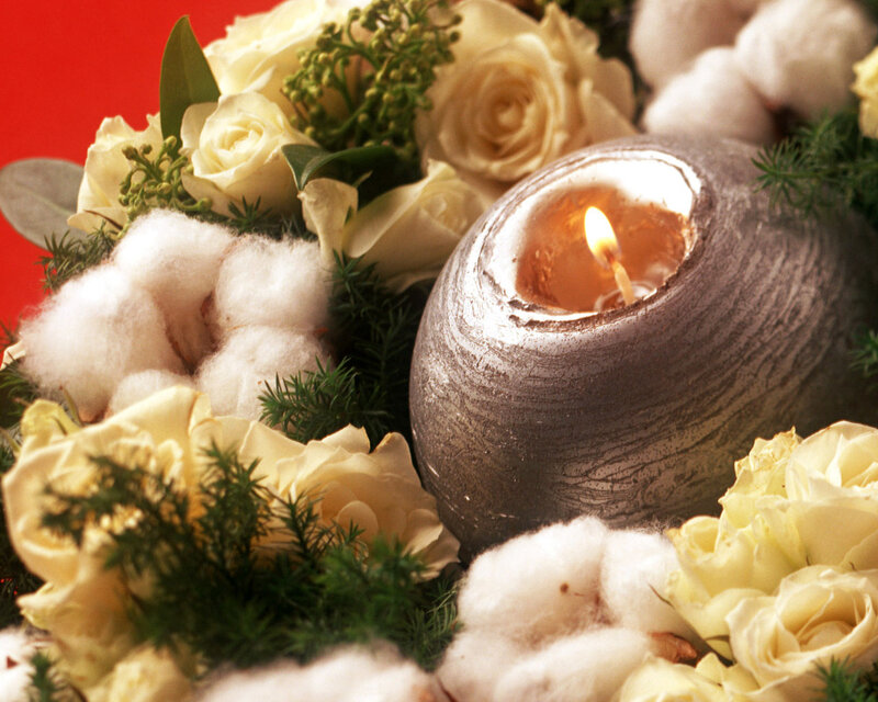 Candle with Flowers — White