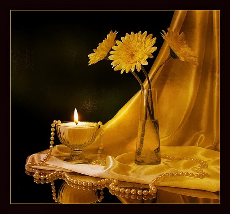 Candle with Flowers — Yellow, Serene