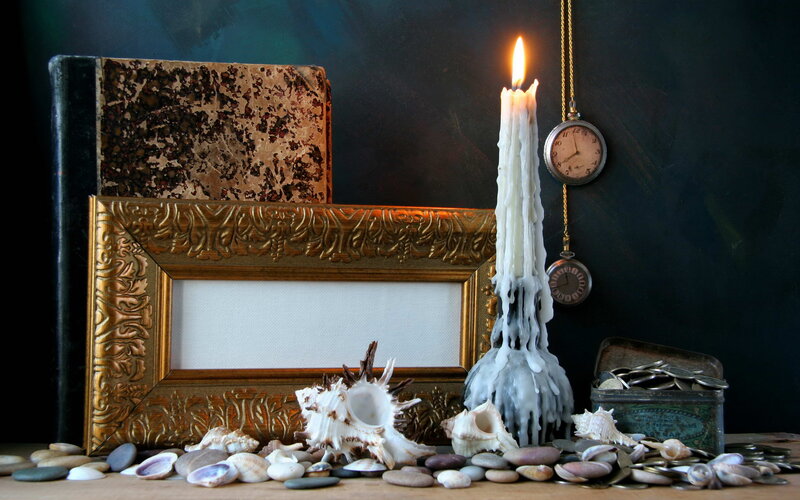 Candle with Seashells