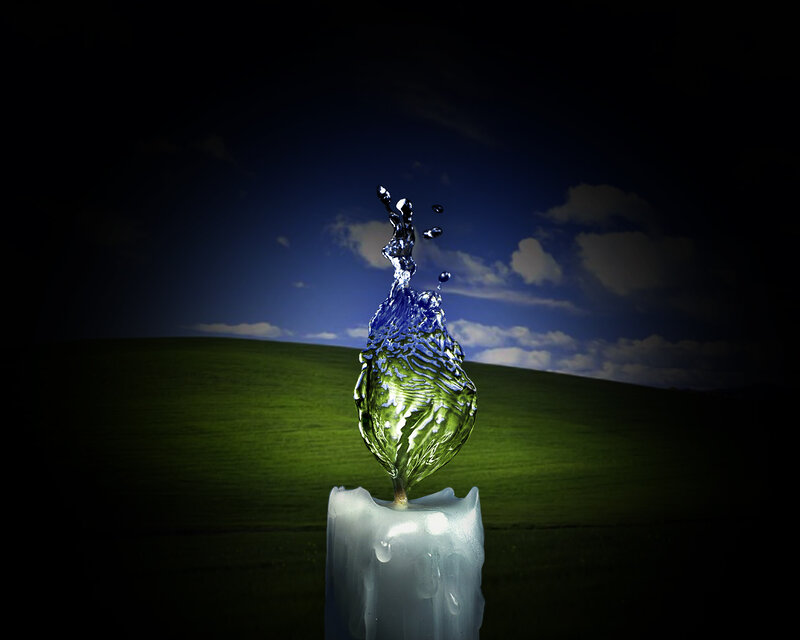 Candle with Water Splash — Green