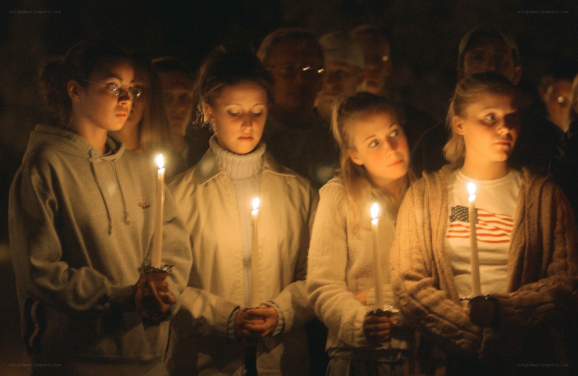Candlelight vigil for victims