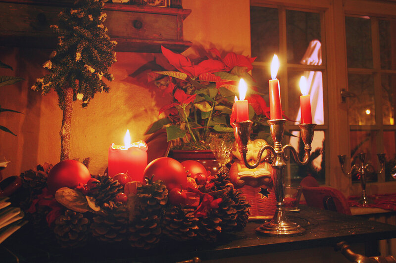 Candlelit Advent Wreath