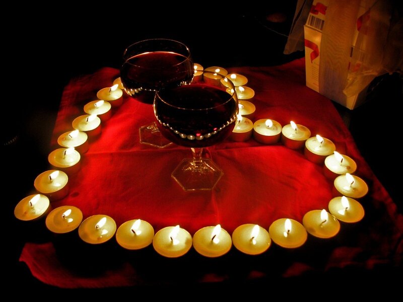 Candlelit wine glasses
