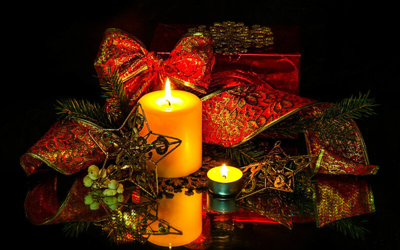 Candles and Gift Box — Red