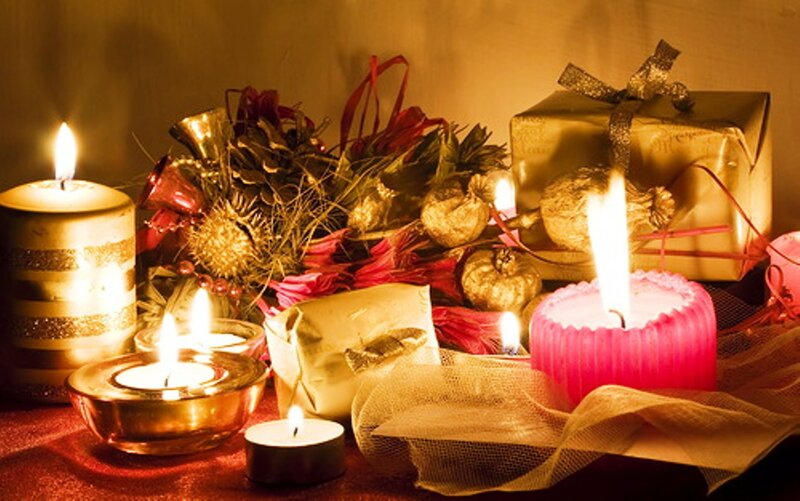 Candles and Gifts — Gold, Warm