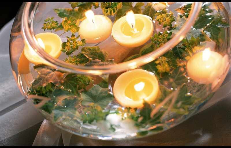 Candles Floating in Water — Green
