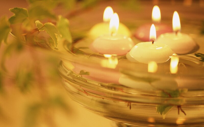 Candles Floating in Water — Yellow, Serene